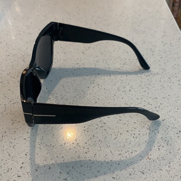 Cat eye sunglasses - Picture 2 of 6